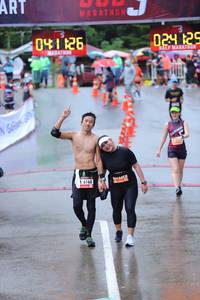 BIB: 041126, 024, 125, 46168
                            <button type="button" onclick="openModal(5739442)" class="btn btn-primary btn-sm float-right btn-popup" data-toggle="modal" data-target=".modal-high-quality">
                        <i class="fas fa-shopping-cart"></i> Add to Cart
                    </button>
                                            <button type="button" onclick="isThisMe(5739442, true)" class="btn btn-success btn-sm float-right btn-popup btn-isme hidden" data-toggle="tooltip" data-placement="bottom" title="นี่คือรูปของคุณใช่ไหม คลิกที่นี่เพื่อเอาเข้าอัลบั้ม">
                        <i class="fas fa-plus"></i> Add to album
                    </button>
                    <button type="button" onclick="isThisMe(5739442, false)" class="btn btn-warning btn-sm float-right btn-popup btn-isnotme hidden">
                        <i class="fas fa-ban"></i> Remove from album
                    </button>